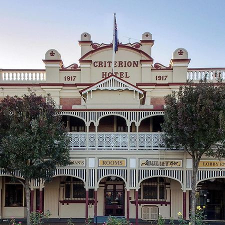 Criterion Warwick Hotel 外观 照片