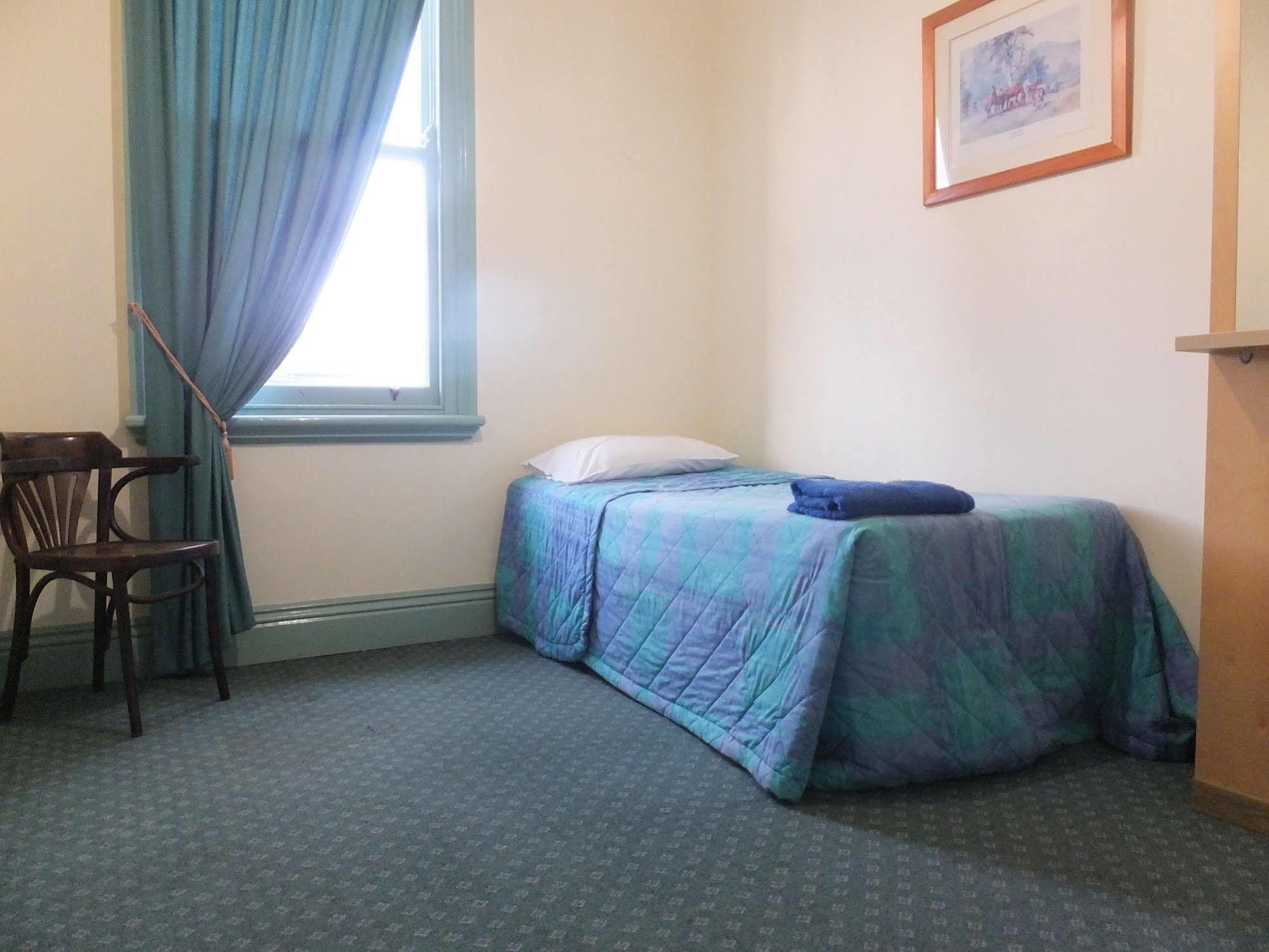 Criterion Warwick Hotel 外观 照片